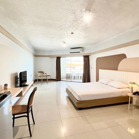Mark Land Pattaya Beach Εξωτερικό φωτογραφία