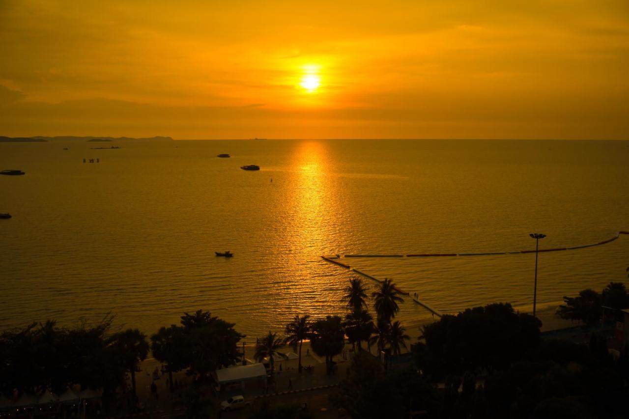 Mark Land Pattaya Beach Εξωτερικό φωτογραφία